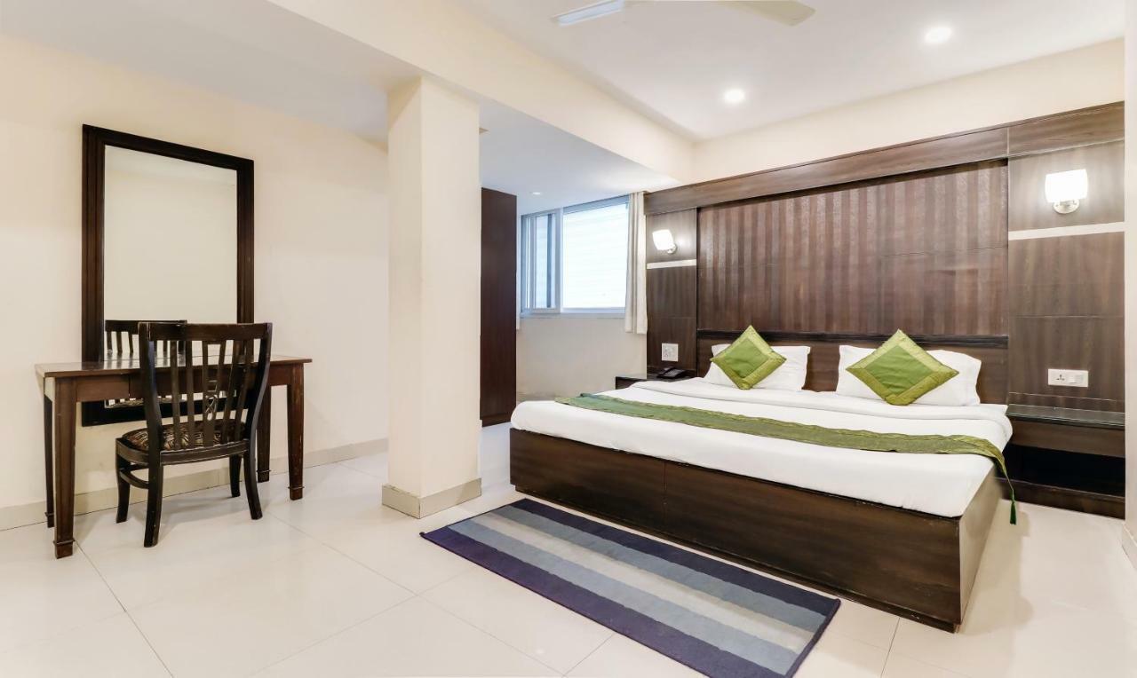 Hotel Treebo Trip Himalayan Breeze Masuri Exterior foto