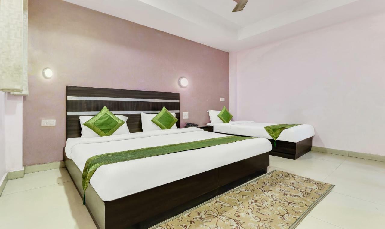 Hotel Treebo Trip Himalayan Breeze Masuri Exterior foto