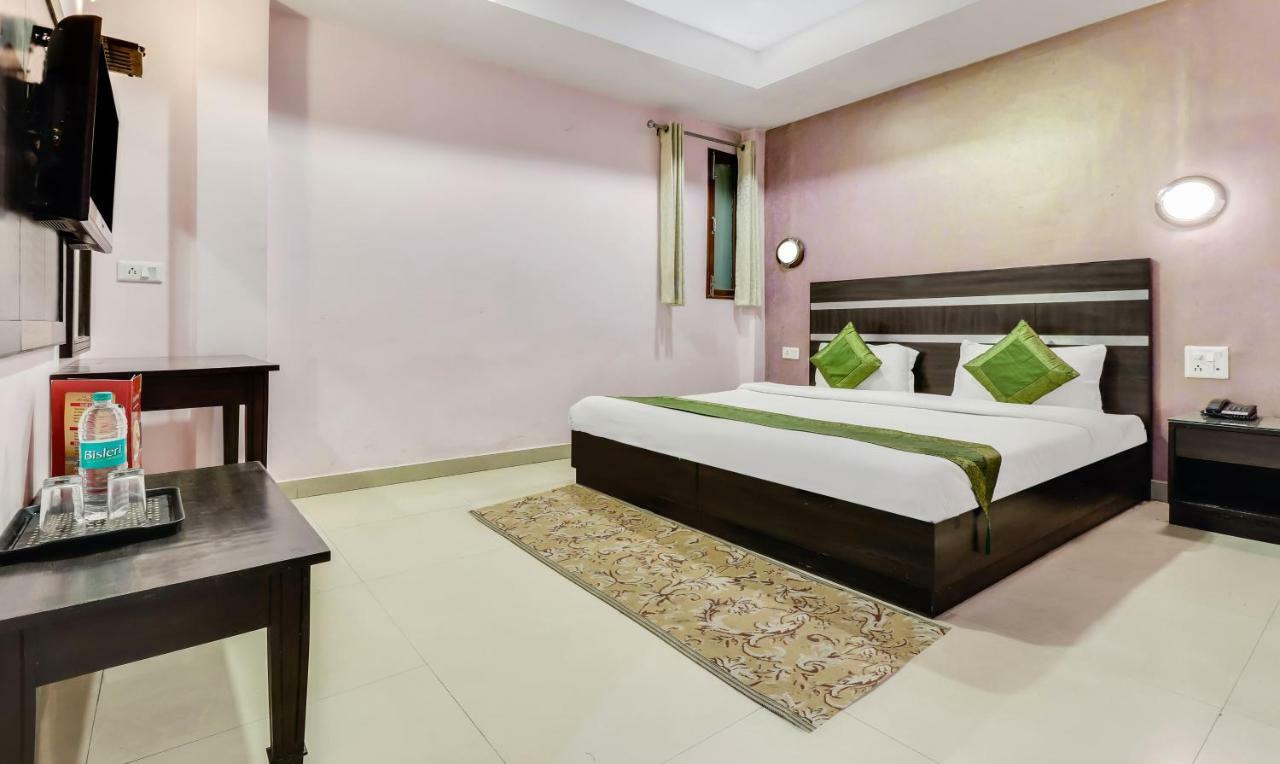 Hotel Treebo Trip Himalayan Breeze Masuri Exterior foto