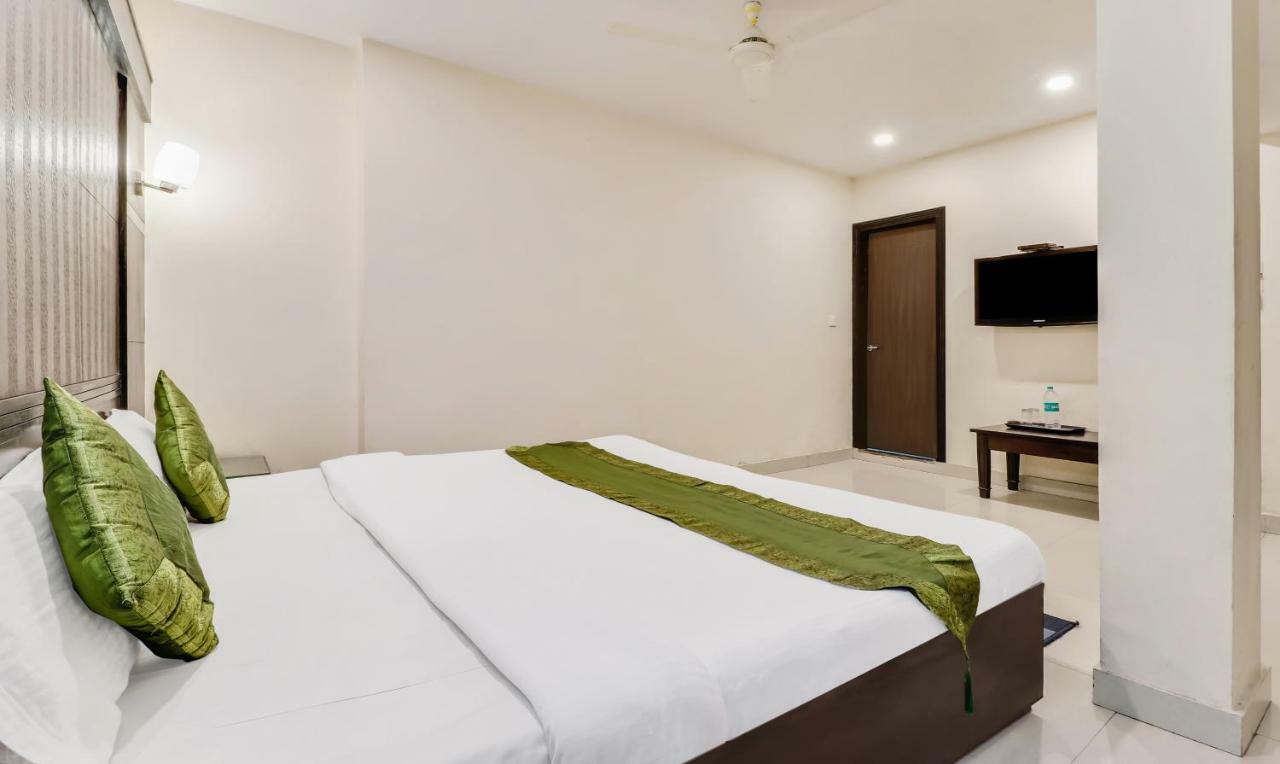 Hotel Treebo Trip Himalayan Breeze Masuri Exterior foto